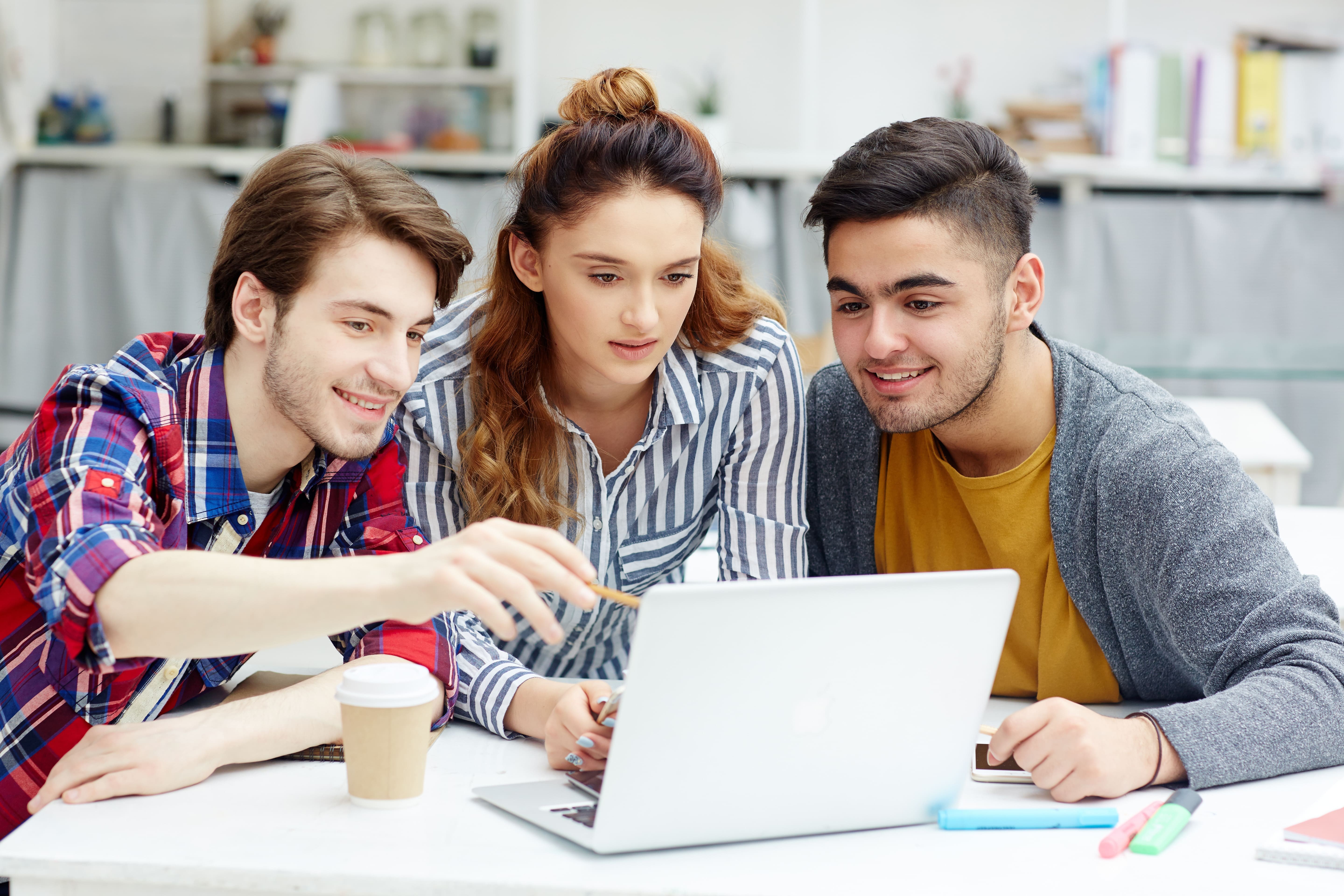 How online tutoring can bridge the gap in education for remote and rural students?